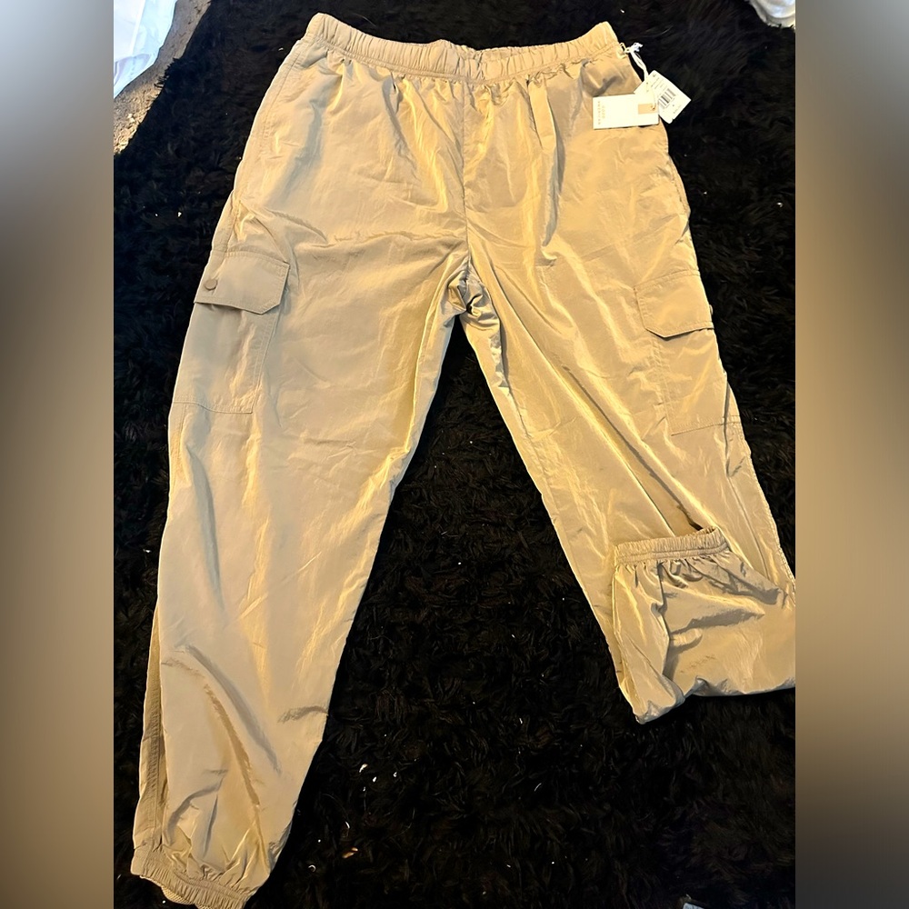 NWT Good American Essential Nylon Cargo Pants in Brindle sz 4(14)